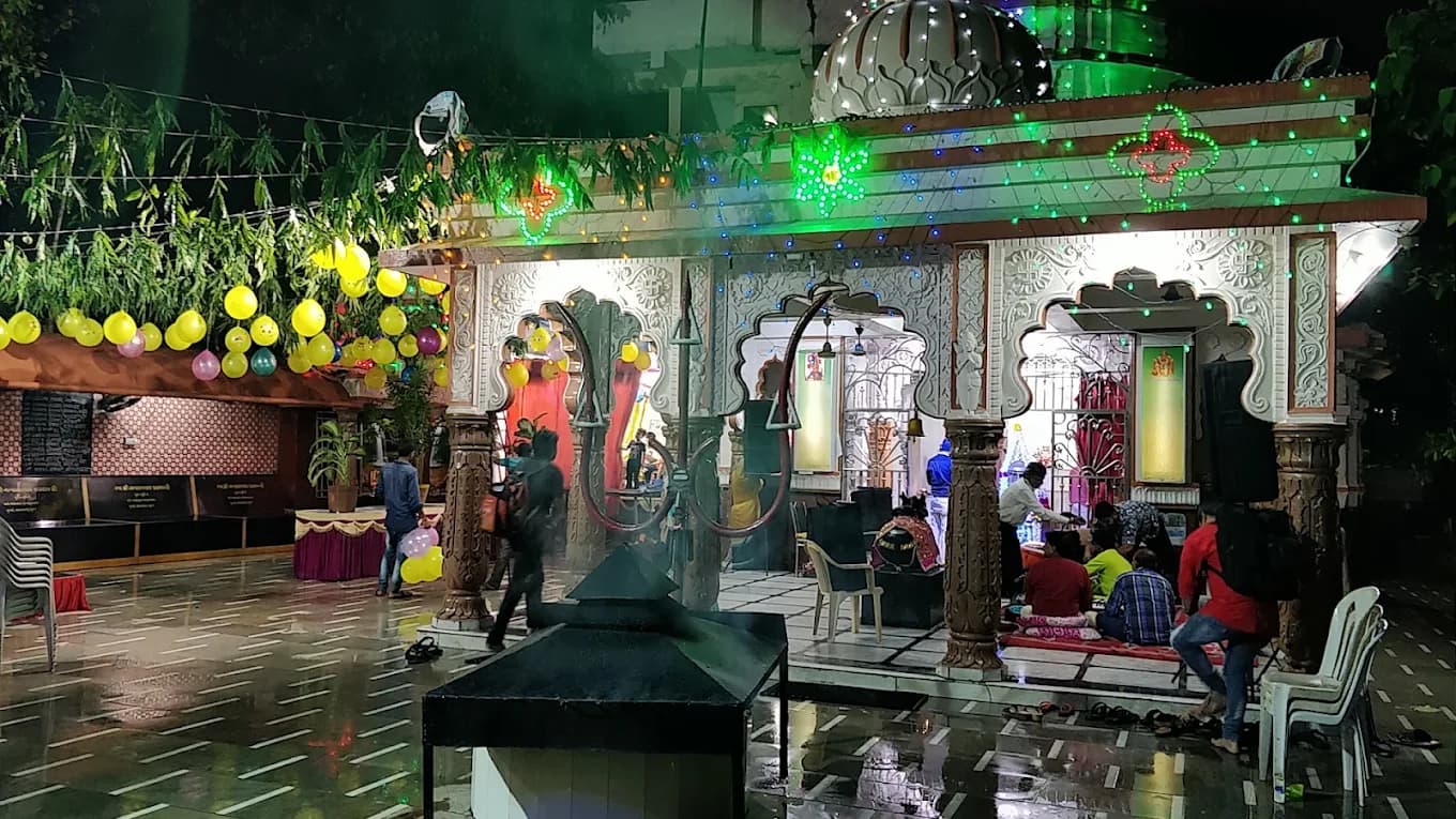 Shri Mahakal Bhirva Mandir decorated for a festival night